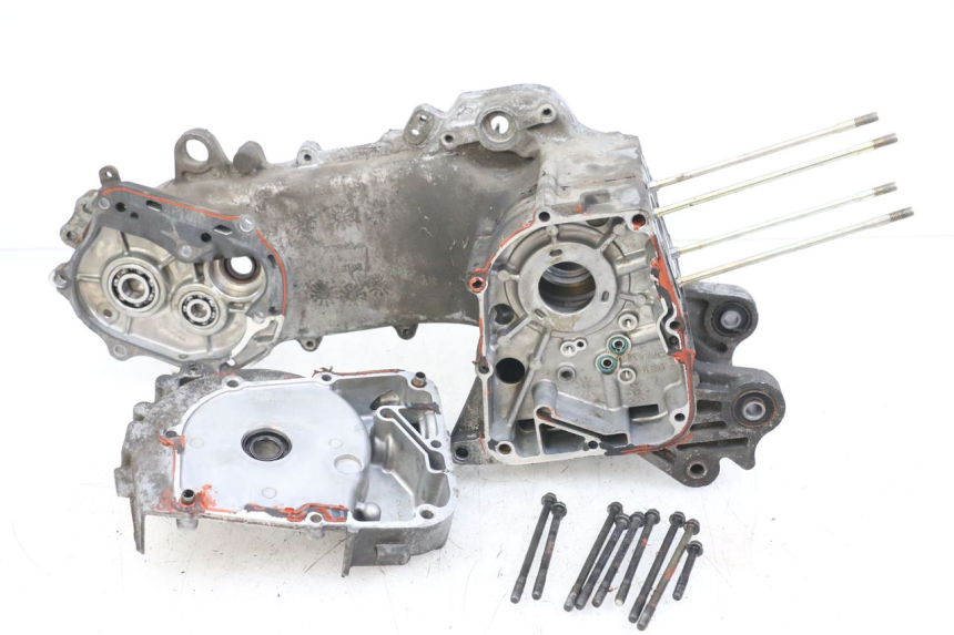 photo de ONDERKANT MOTORBLOK KYMCO DINK 4T 50 (2007 - 2018) - Focus op structuur