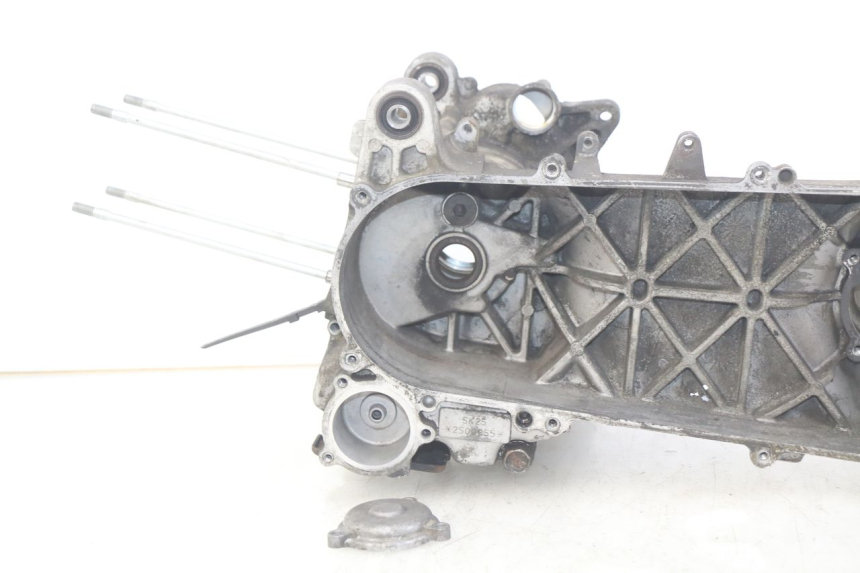 photo de ONDERKANT MOTORBLOK KYMCO DINK STREET 125 (2009 - 2014) - Technische close-up