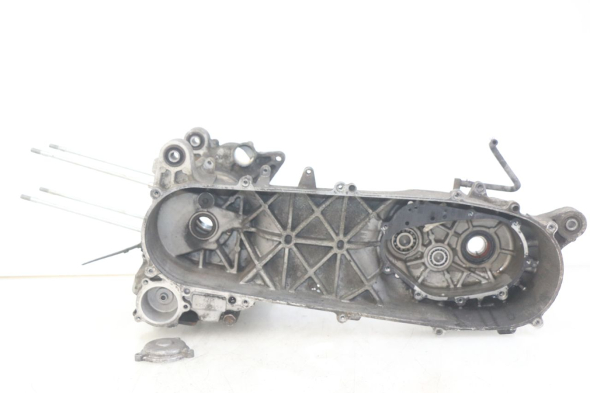 photo de ONDERKANT MOTORBLOK KYMCO DINK STREET 125 (2009 - 2014) - Bevestigingspunten