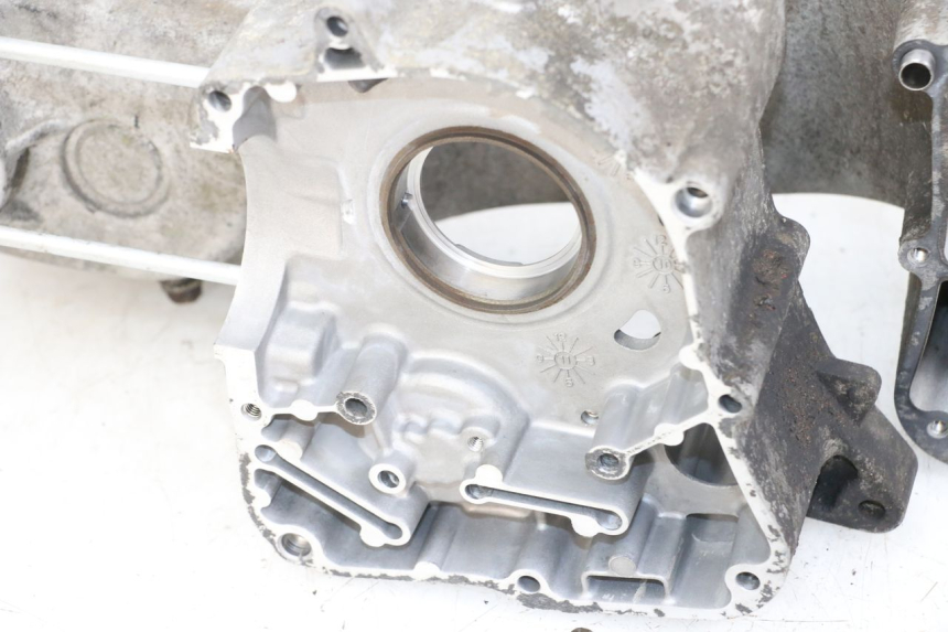 photo de ONDERKANT MOTORBLOK KYMCO DINK STREET 125 (2009 - 2014) - Kenmerkende details