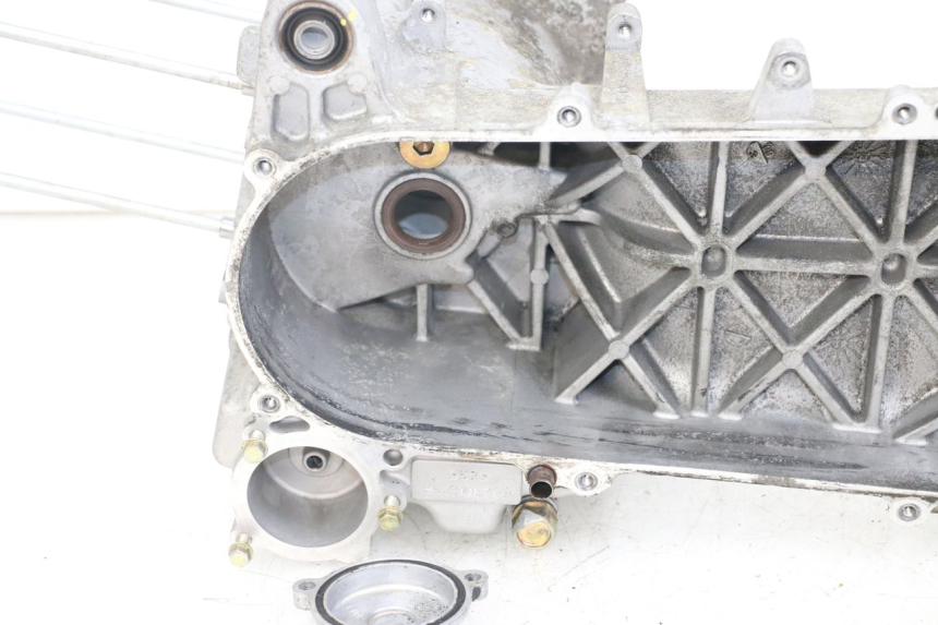 photo de ONDERKANT MOTORBLOK KYMCO DINK STREET 125 (2009 - 2014) - Gecontroleerd onderdeel