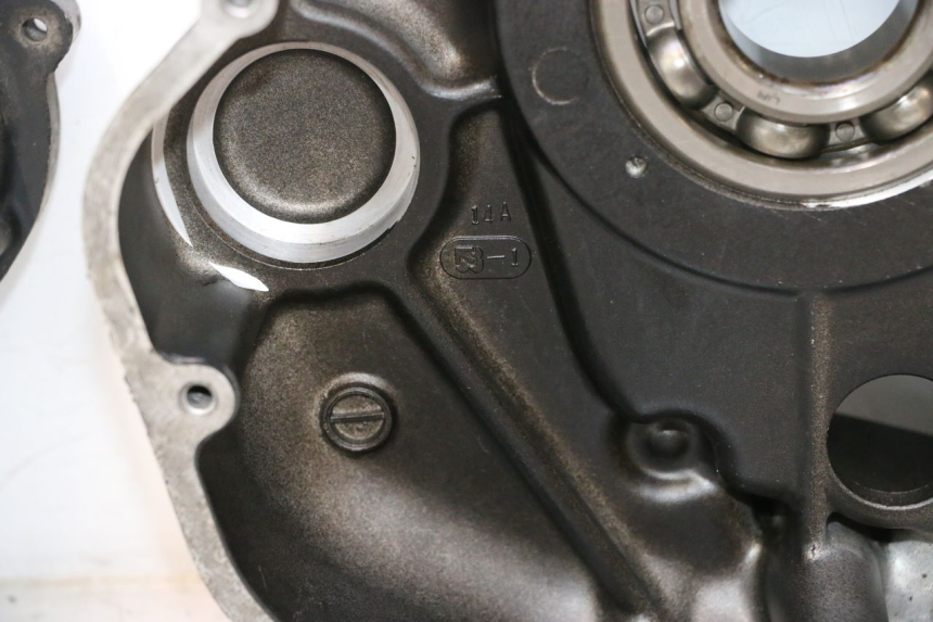 photo de ONDERSTE MOTORKAST SUZUKI DR S 600 (1985 - 1989) - Aanvullende foto