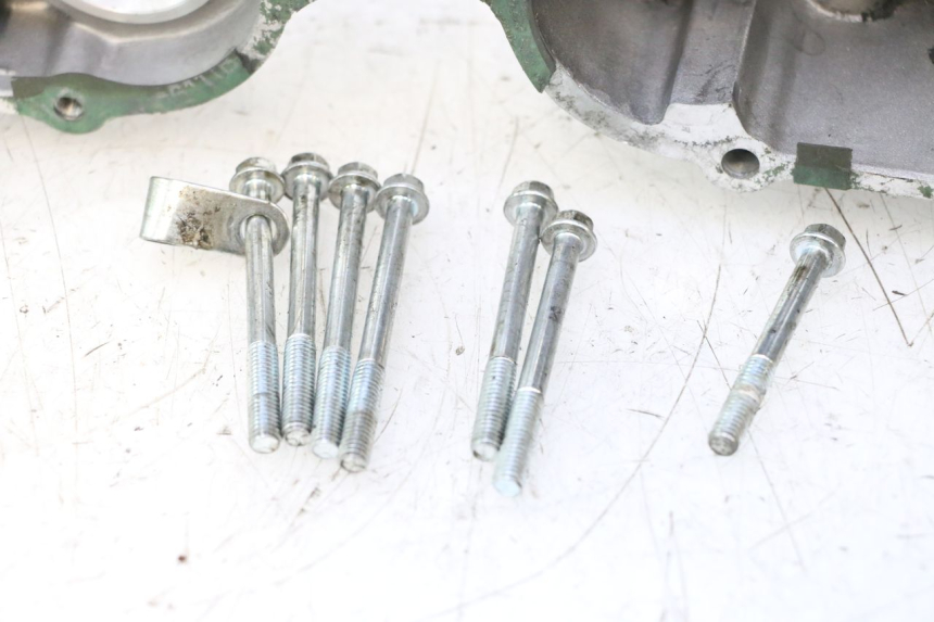 photo de ONDERSTE MOTORKAST MINI MX DRIFT 150 - Focus op structuur