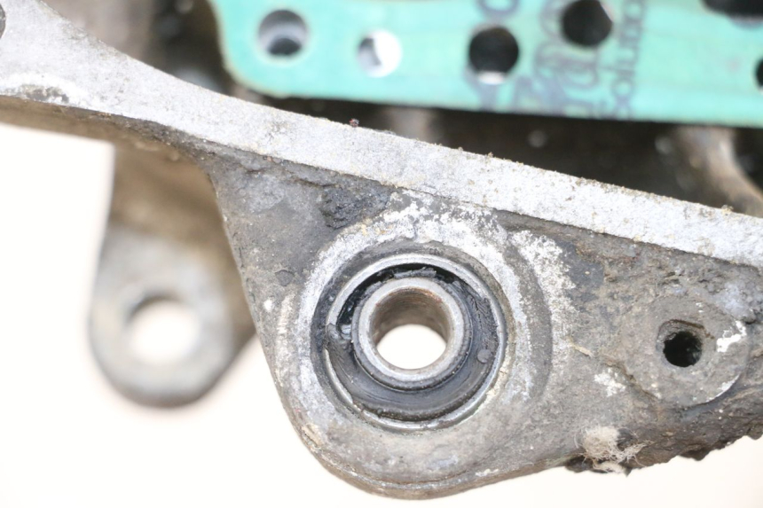 photo de ONDERKANT MOTORBLOK PEUGEOT ELYSTAR 50 (2002 - 2014) - Andere kijkhoek