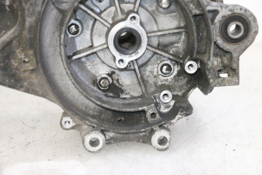 photo de ONDERKANT MOTORBLOK PEUGEOT ELYSTAR 50 (2002 - 2014) - Visuele inspectie