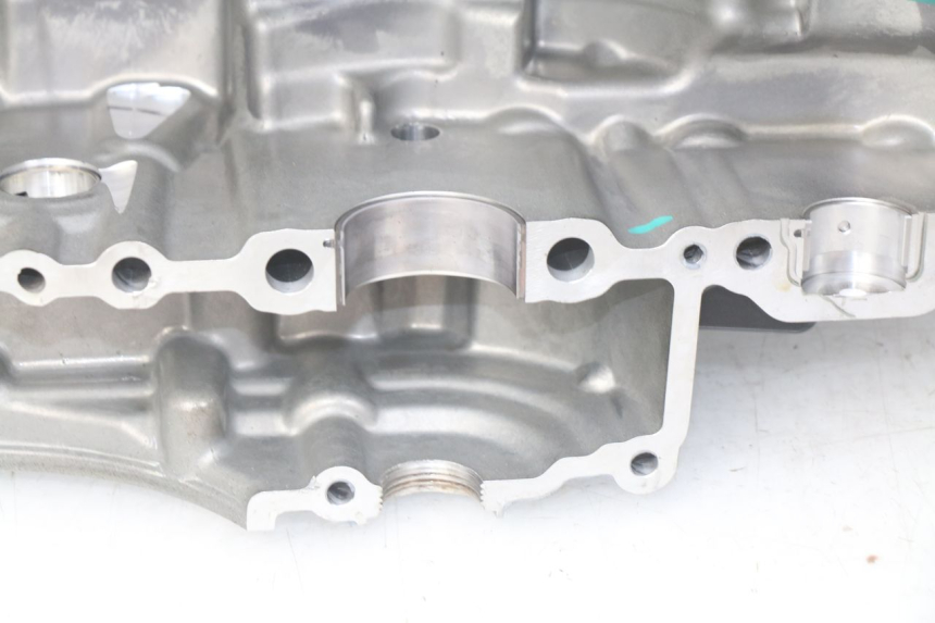 photo de ONDERKANT MOTORBLOK BMW F GS K81 850 (2018 - 2023) - Focus op structuur