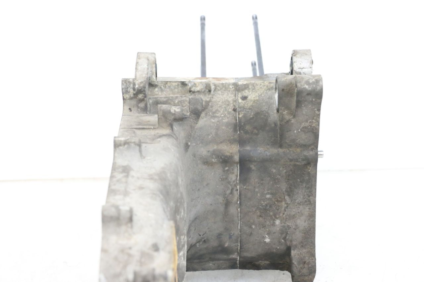 photo de ONDERKANT MOTORBLOK HONDA FES S-WING SWING ABS 125 (2007 - 2015) - Andere kijkhoek