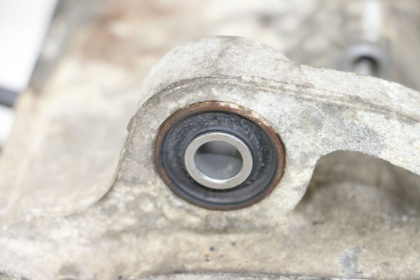 photo de ONDERKANT MOTORBLOK HONDA FES S-WING SWING ABS 125 (2007 - 2015) - Overzicht