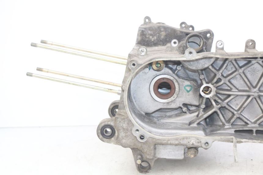 photo de ONDERKANT MOTORBLOK SYM FIDDLE 3 III 125 (2014 - 2020) - Staat van het oppervlak