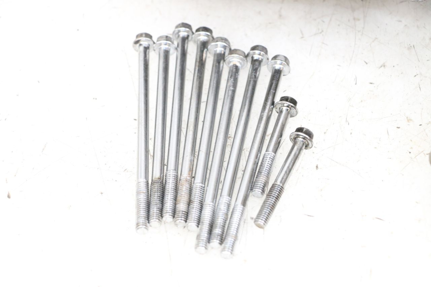 photo de ONDERKANT MOTORBLOK SYM FIDDLE 3 III 50 (2014 - 2020) - Focus op structuur