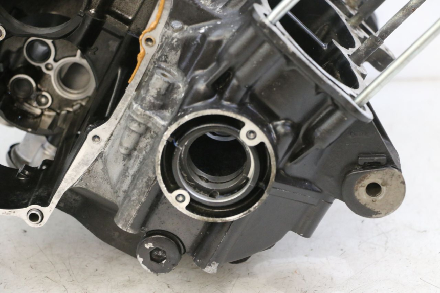 photo de ONDERKANT MOTORBLOK YAMAHA FJ 36Y 1100 (1984 - 1985) - Staat van het oppervlak