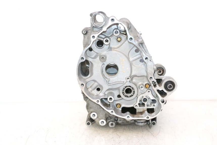 photo de ONDERKANT MOTORBLOK HONDA FJS SILVER WING SILVERWING 400 (2005 - 2008) - Staat van het oppervlak