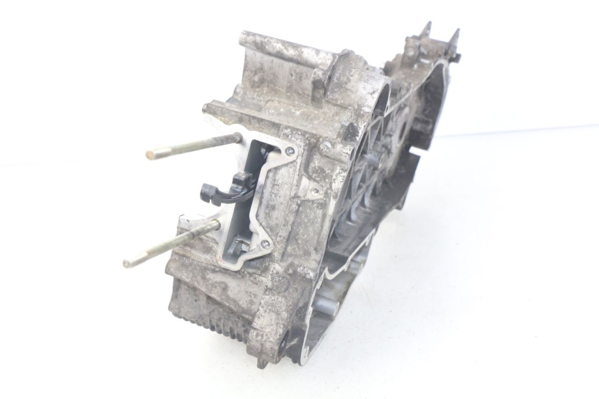 photo de ONDERKANT MOTORBLOK PIAGGIO FLY 125 (2005 - 2012) - Kenmerkende details