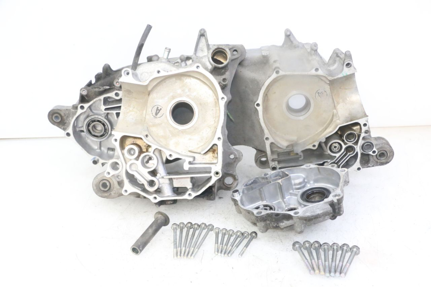 photo de MOTORBLOK ONDERKANT HONDA FORZA ABS 300 (2013 - 2017) - Detail van het onderdeel