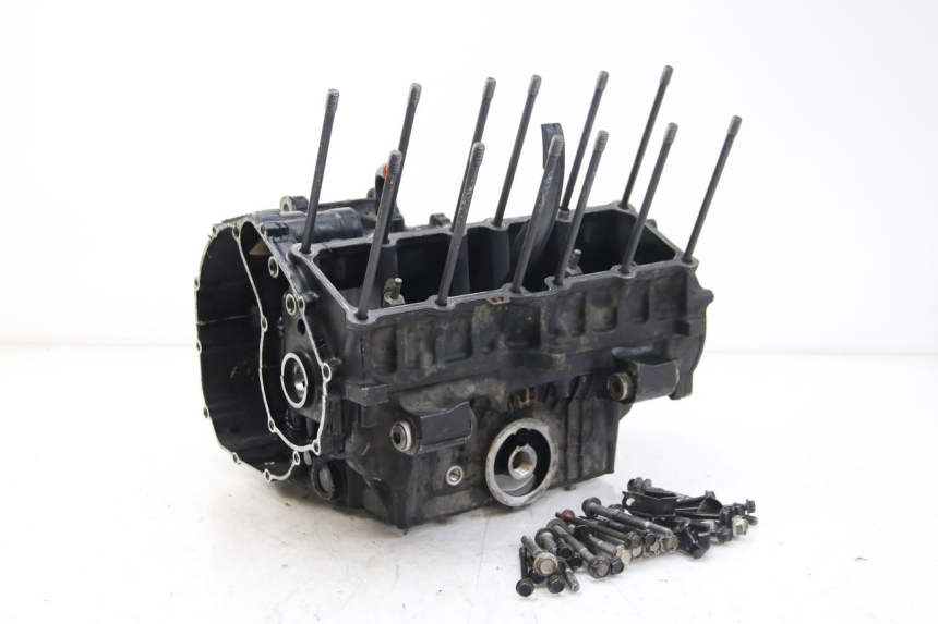 photo de ONDERKANT MOTORBLOK YAMAHA FZS FAZER 600 (2001 - 2003) - Hoofdaanzicht