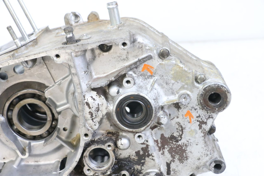 photo de ONDERKANT MOTORBLOK HYOSUNG GF 125 (2001 - 2005) - Productaanzicht