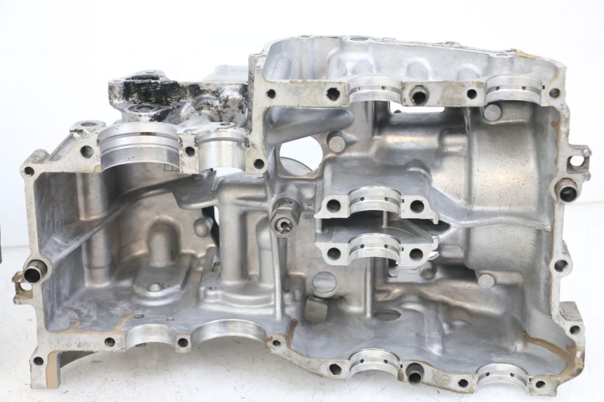 photo de ONDERKANT MOTORBLOK SUZUKI GSX E 250 (1982 - 1983) - Profielaanzicht