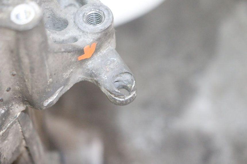 photo de ONDERKANT MOTORBLOK DAELIM HISTORY 125 (2001 - 2002) - Zoom op gebruiksstaat