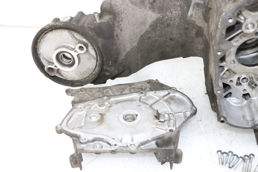 photo de ONDERKANT MOTORBLOK DAELIM HISTORY 125 (2001 - 2002) - Hoofdaanzicht