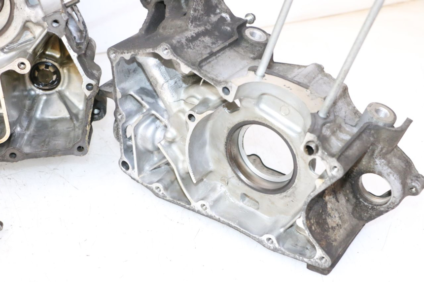 photo de ONDERKANT MOTORBLOK DAELIM HISTORY 125 (2001 - 2002) - Overzicht