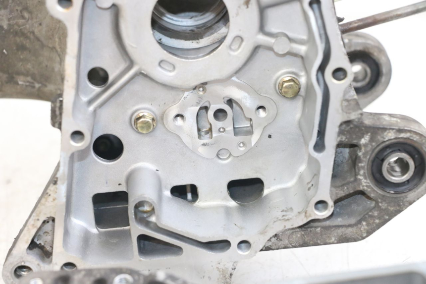 photo de ONDERKANT MOTORBLOK SYM JET 14 4T 50 (2018 - 2022) - Visuele inspectie