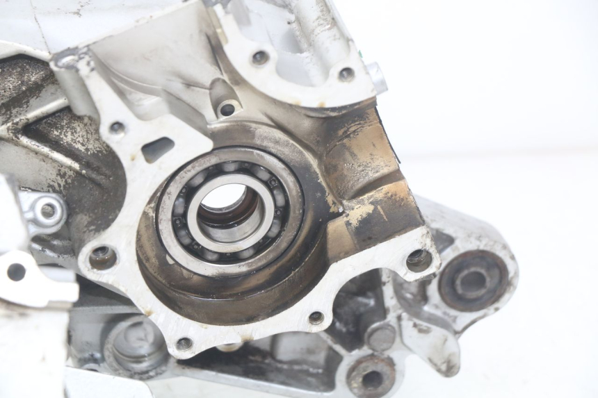 photo de ONDERKANT MOTORBLOK SYM JET EURO X 2T 50 (2003 - 2007) - Zoom op componenten