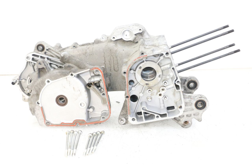 photo de ONDERKANT MOTORBLOK JM MOTORS MIA 50 (2017 - 2020) - Focus op structuur