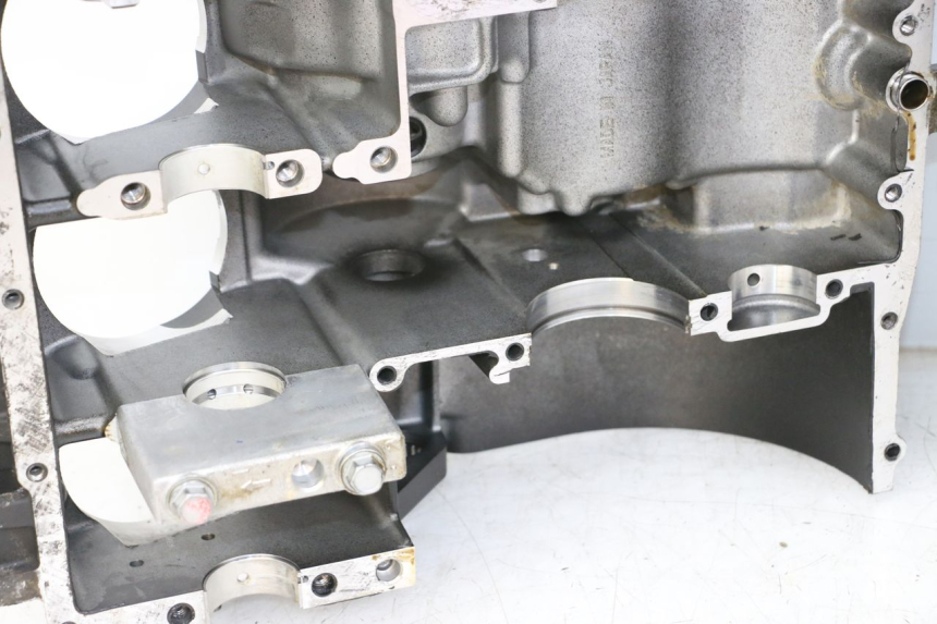 photo de ONDERKANT MOTORBLOK KAWASAKI GTR 1000 (1994 - 2004) - Detailaanzicht