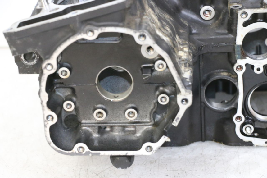 photo de ONDERKANT MOTORBLOK KAWASAKI GTR 1000 (1994 - 2004) - Overzicht