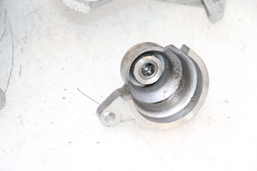 photo de ONDERSTE MOTORKAST PEUGEOT KISBEE 2T 50 (2018 - 2022) - Detail van het onderdeel