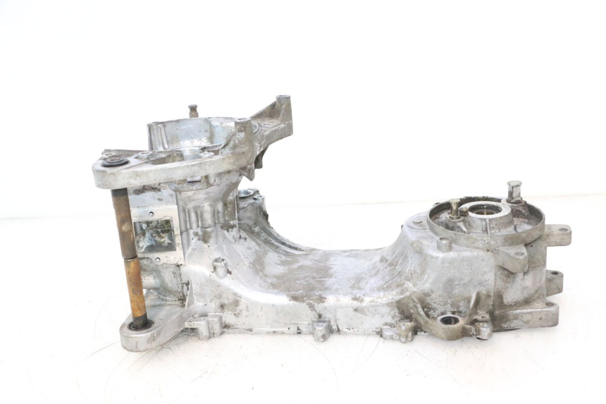 photo de ONDERKANT MOTORBLOK PEUGEOT KISBEE 2T 50 (2010 - 2017) - Detail van het onderdeel