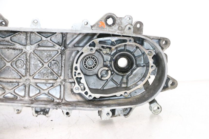 photo de ONDERKANT MOTORBLOK PEUGEOT KISBEE 2T 50 (2010 - 2017) - Productaanzicht