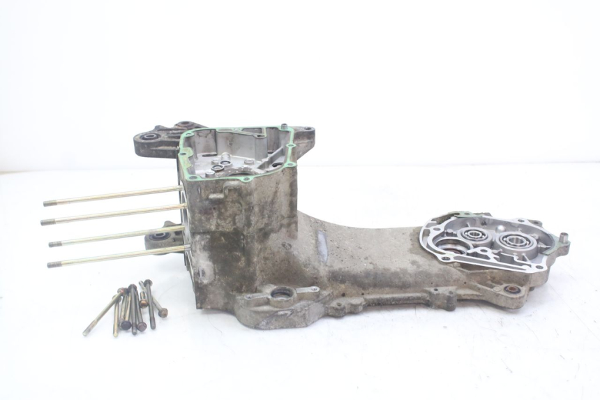 photo de ONDERKANT MOTORBLOK PEUGEOT KISBEE 4T 50 (2010 - 2017) - Andere kijkhoek