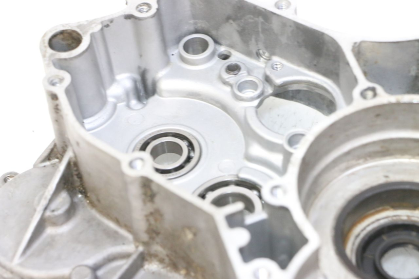 photo de ONDERKANT MOTORBLOK KAWASAKI KX 85 (2014 - 2021) - Zoom op componenten