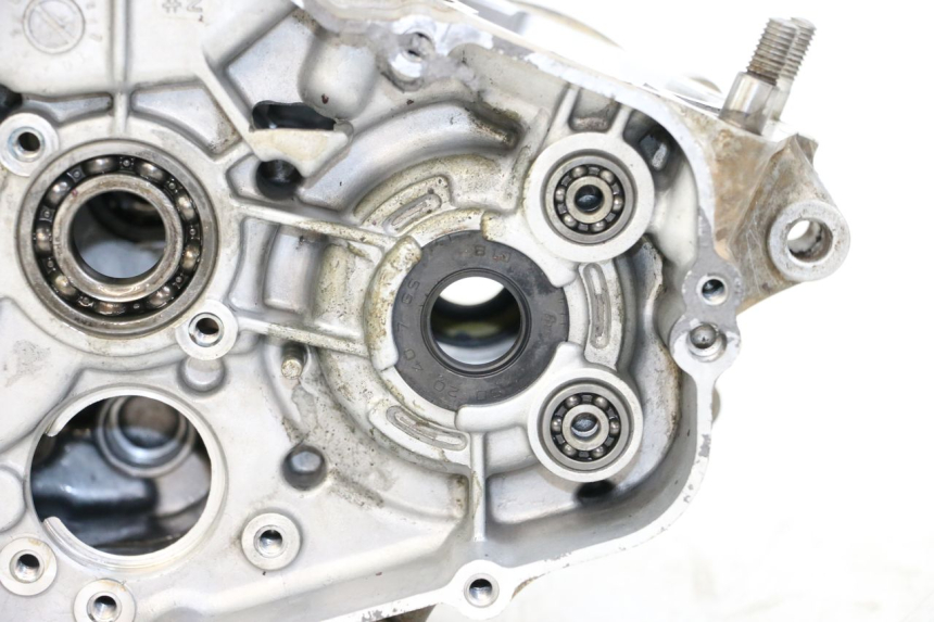 photo de ONDERKANT MOTORBLOK KAWASAKI KX 85 (2014 - 2021) - Staat van het oppervlak