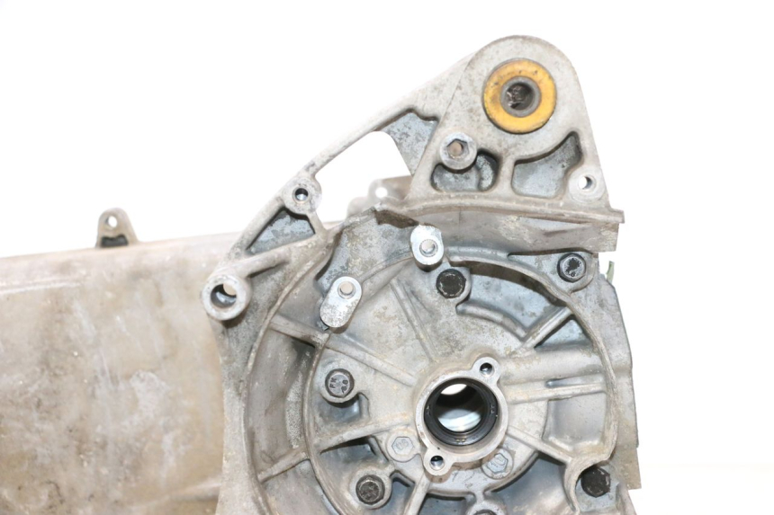 photo de ONDERKANT MOTORBLOK PEUGEOT LUDIX 50 (2005 - 2007) - Visuele inspectie