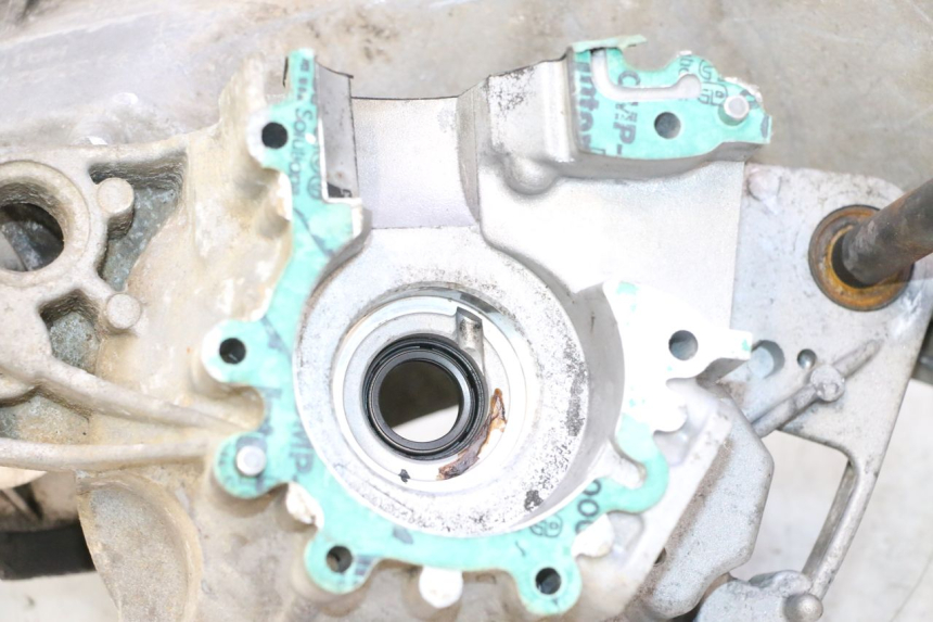 photo de ONDERKANT MOTORBLOK PEUGEOT LUDIX 50 (2005 - 2007) - Overzicht