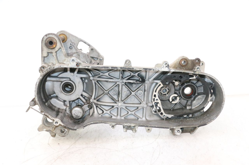 photo de ONDERKANT MOTORBLOK PEUGEOT LUDIX ONE 50 (2004 - 2013) - Kenmerkende details