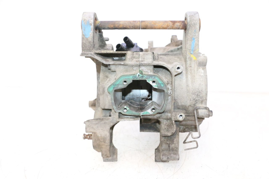 photo de ONDERKANT MOTORBLOK PEUGEOT LUDIX ONE 50 (2004 - 2013) - Kenmerkende details