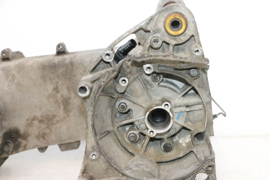 photo de ONDERKANT MOTORBLOK PEUGEOT LUDIX ONE 50 (2004 - 2013) - Zoom op componenten