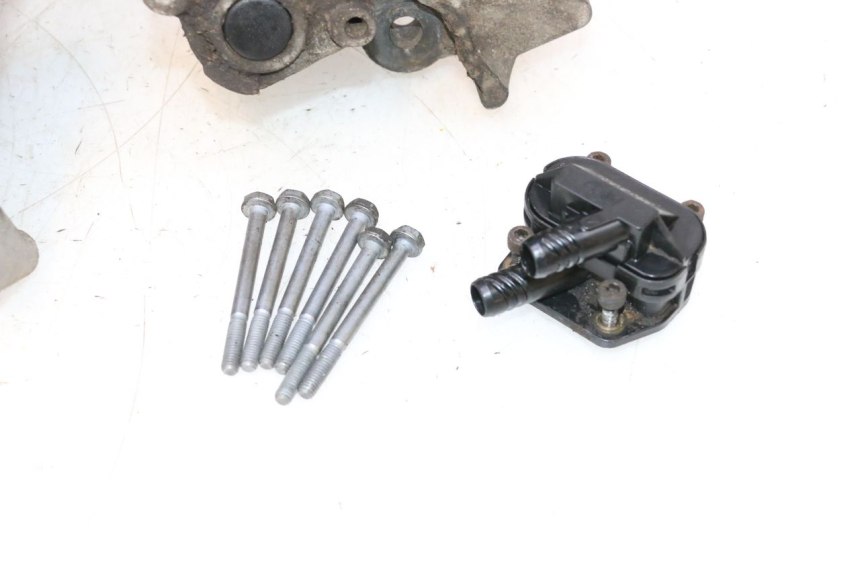 photo de ONDERKANT MOTORBLOK PEUGEOT LUDIX ONE 50 (2004 - 2013) - Detail van het onderdeel