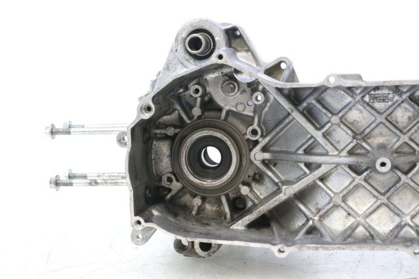 photo de ONDERSTE MOTORKAST MBK MACH G AC 50 (2002 - 2014) - Kenmerkende details