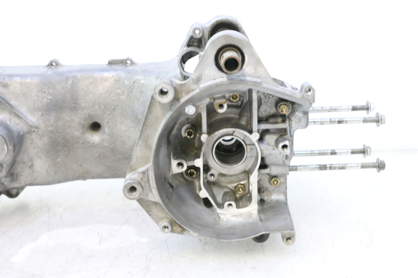 photo de ONDERSTE MOTORKAST MBK MACH G AC 50 (2002 - 2014) - Technische close-up