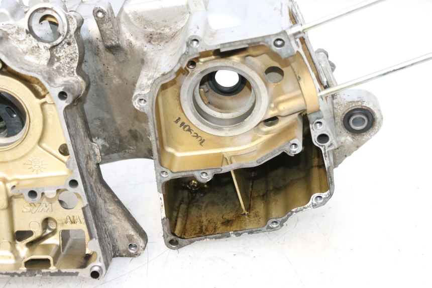 photo de ONDERSTE MOTORKAST SYM MIO 50 (2005 - 2010) - Focus op structuur