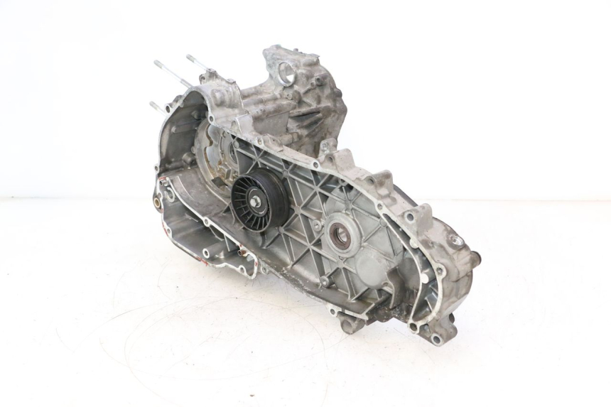 photo de ONDERKANT MOTORBLOK PIAGGIO MP3 LT 300 (2010 - 2016) - Zoom op componenten