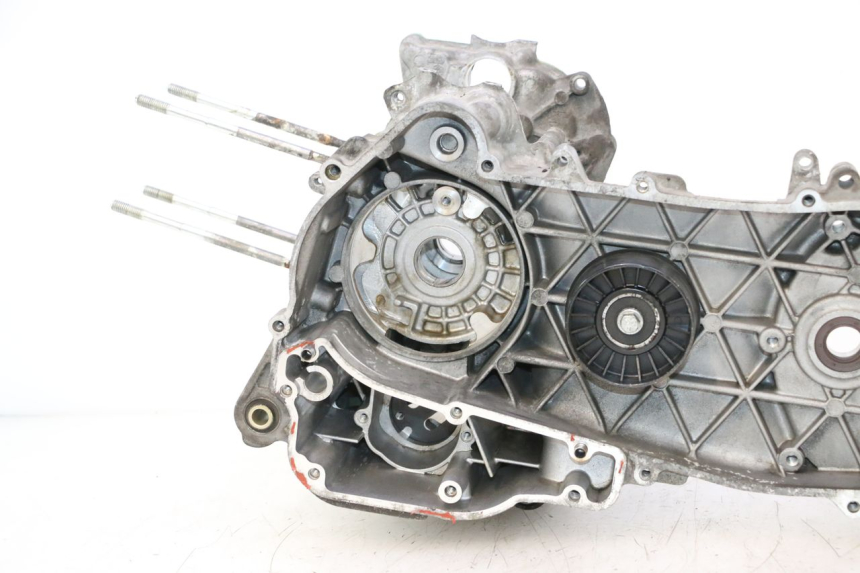 photo de ONDERKANT MOTORBLOK PIAGGIO MP3 LT 300 (2010 - 2016) - Detailaanzicht