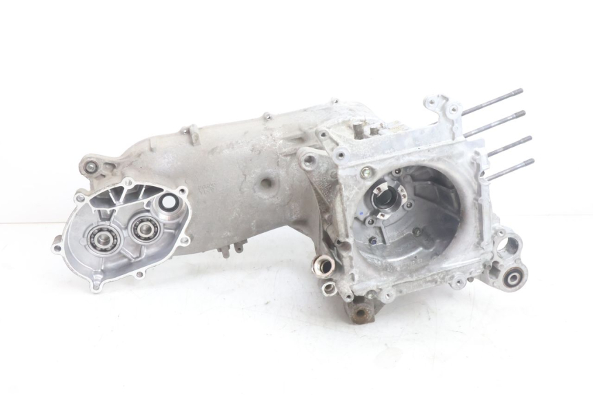 photo de ONDERSTE MOTORKAST YAMAHA N-MAX NMAX 125 (2021 - 2024) - Technische close-up