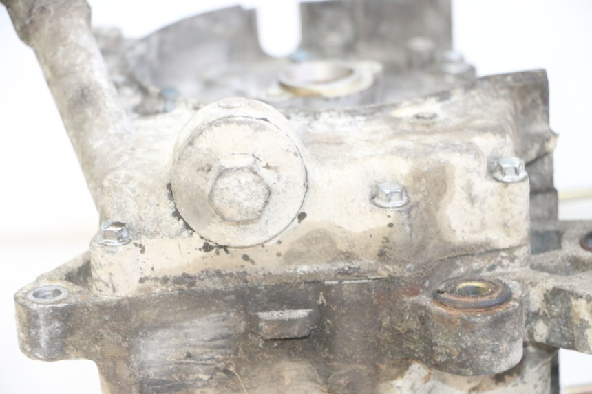 photo de ONDERKANT MOTORBLOK SYM ORBIT 2 4T 50 (2008 - 2017) - Focus op structuur