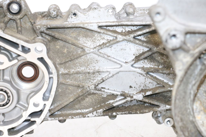 photo de ONDERKANT MOTORBLOK SYM ORBIT 2 50 (2008 - 2014) - Focus op structuur