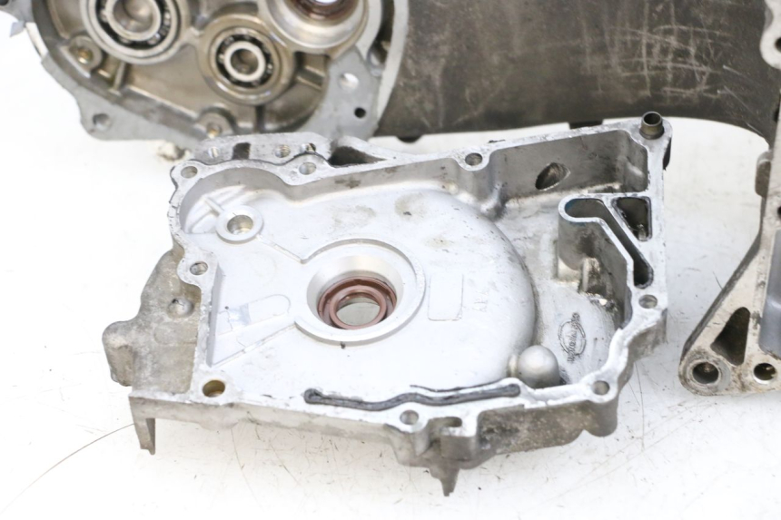 photo de ONDERKANT MOTORBLOK SYM ORBIT III 3 4T 50 (2018 - 2021) - Alternatieve hoek